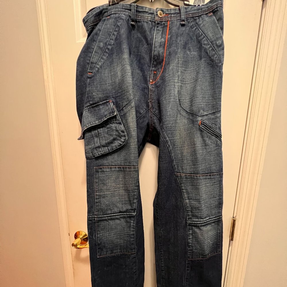 Akademiks 36 X33 jeans